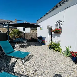  Hébergement de vacances La Petite Maison, Penty Coeur De Village